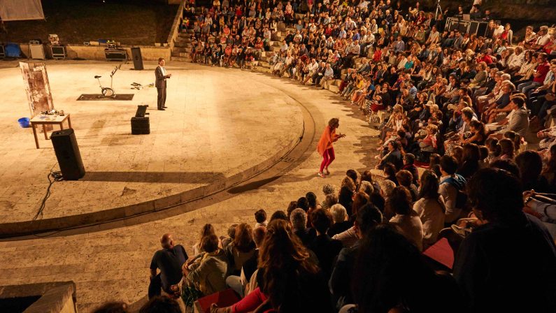 La sfida al Sud e l’amore, le storie di Avvistamenti teatrali