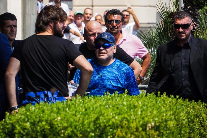 Napoli, è il giorno di Maradona: il Pipe de oro cittadino onorario: mi sento uno di voi da sempre