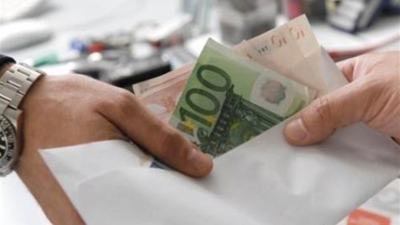 Quaderni del Sud, economia illegale e mafiosa si incontrano in crocevia e in zone franche condivise