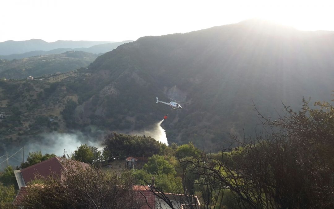 Gerace, fiamme lambiscono serbatoio Gpl  Rischio evacuazione per diverse famiglie