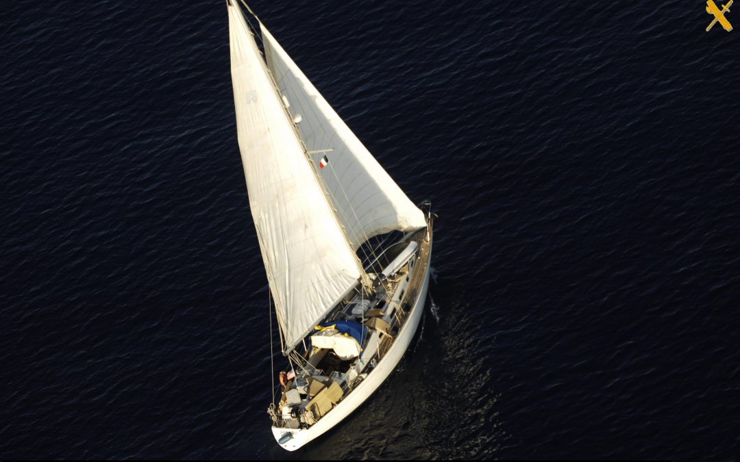 Il veliero intercettato in mare