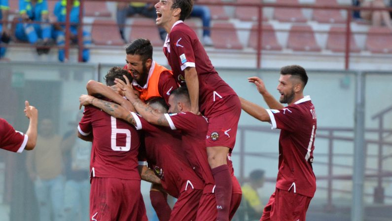 Serie C, colpo del Rende: i biancorossi battono l’Akragas in trasferta. Stasera il derby Reggina-Cosenza