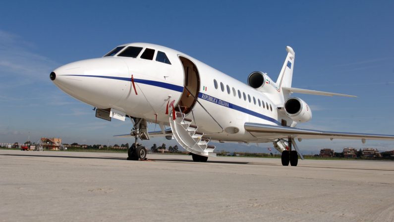 Reggio Calabria, trasporto d'urgenza per una bambinaAttivata l'Aeronautica militare per raggiungere Roma