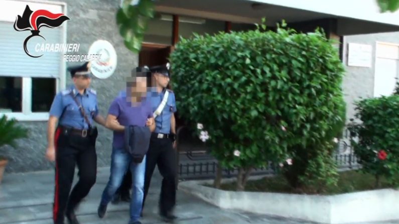 VIDEO - Gestivano lo spaccio della droga nell'alto Ionio Reggino: due arresti