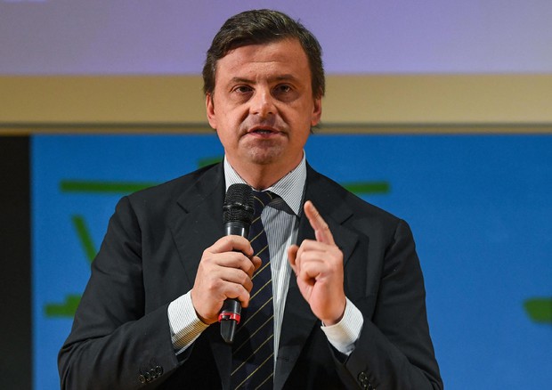 I lavoratori di Almaviva Milano trasferiti a RendeIl Ministro Calenda chiede di sospendere decisione