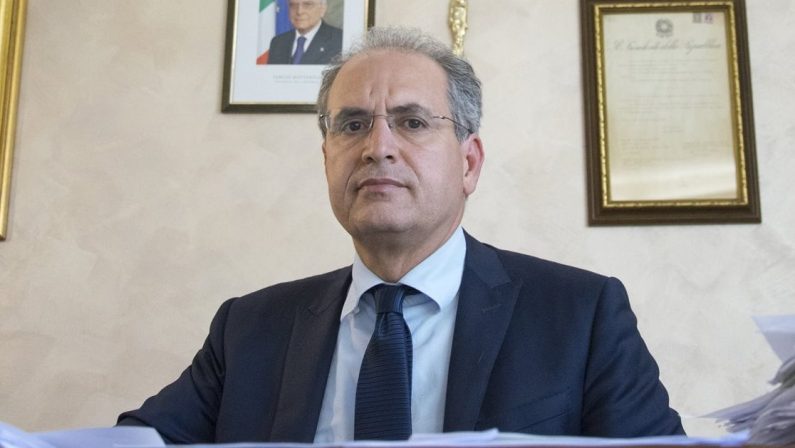 Coronavirus, salgono a 8 i positivi nella città di Lamezia Terme, l'annuncio del sindaco Mascaro