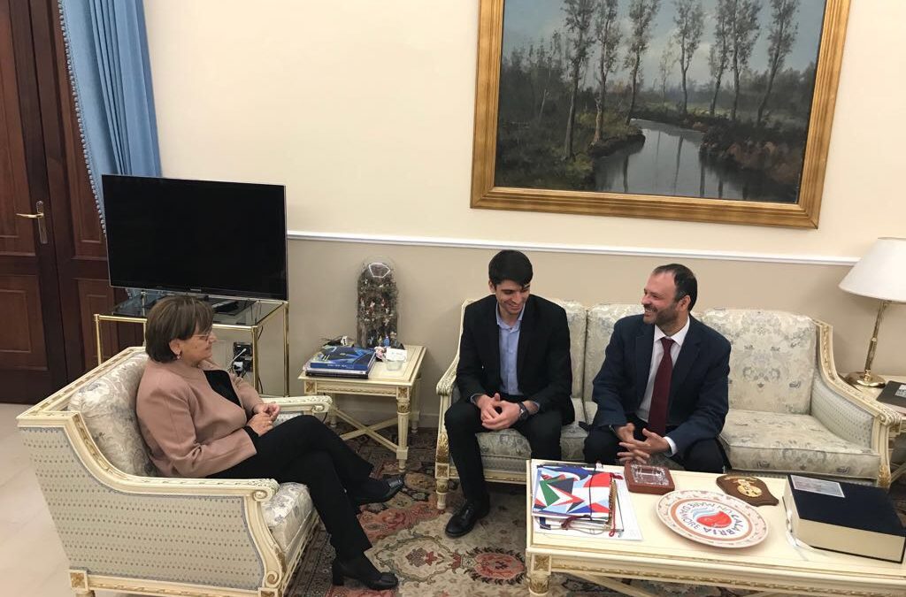 L'incontro tra la delegazione rumena e il prefetto Latella