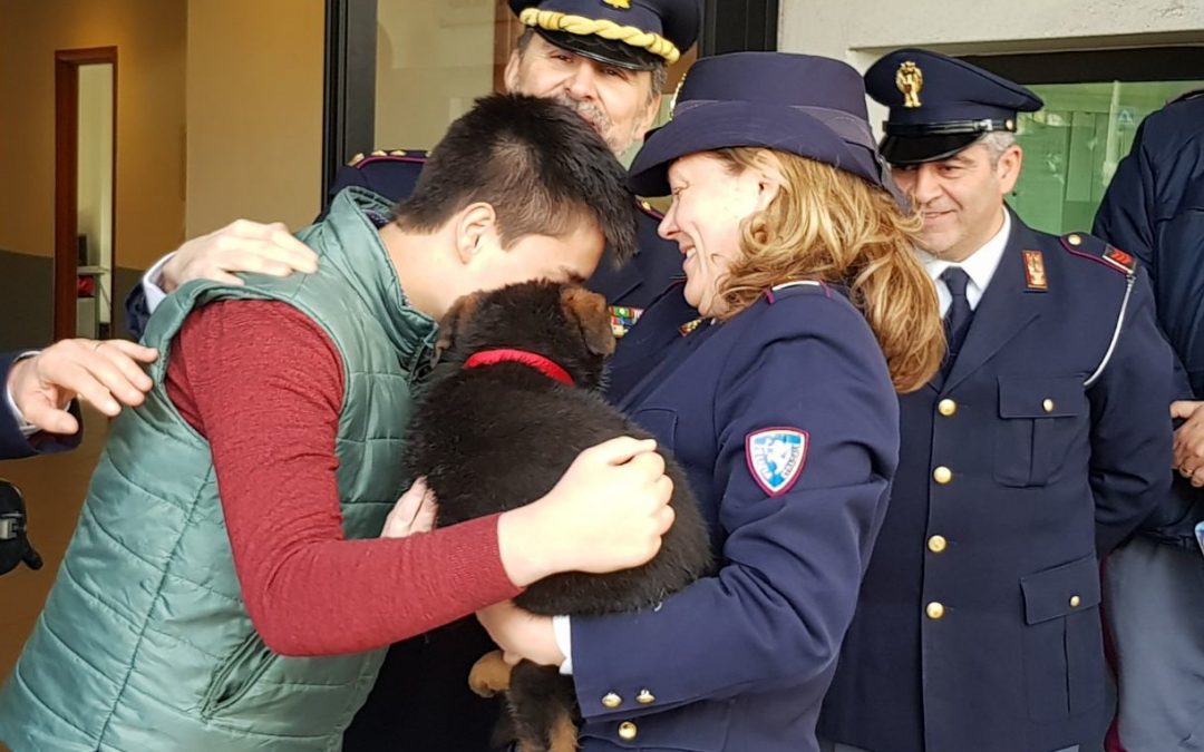 La consegna di Bea al piccolo Michele