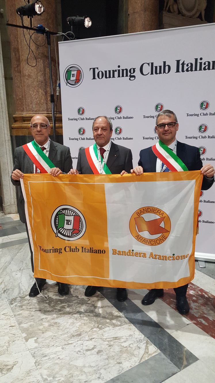 A Valsinni, Guardia Perticara e Aliano la Bandiera Arancione del Touring Club Italiano per il triennio 2018-2020