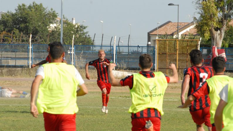 Il punto sulla Serie D. Vibonese contro l’ex Cosimo CosenzaCittanovese: salto nella storia. Per la Palmese scontro diretto col Paceco