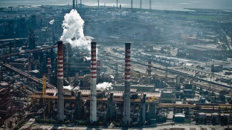 ILVA, WHIRLPOOL, TERMINI IMERESE: TRE MINE PRONTE A ESPLODERE