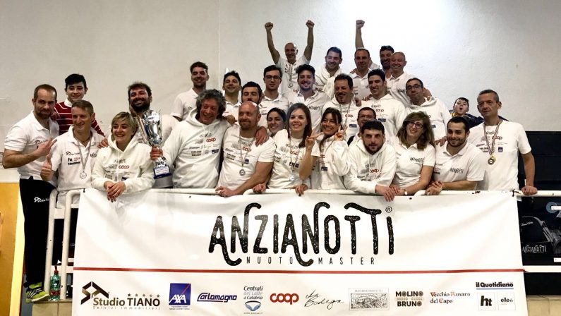 Campionati regionali Master 2018 a CosenzaGrande successo per la Anzianotti nuoto  