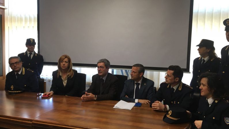 Insulti e minacce alla Boldrini: il presunto autore del post indagato per minaccia aggravata dalla Procura di Cosenza