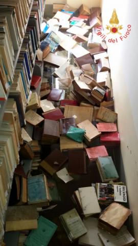 allagamento biblioteca catanzaro