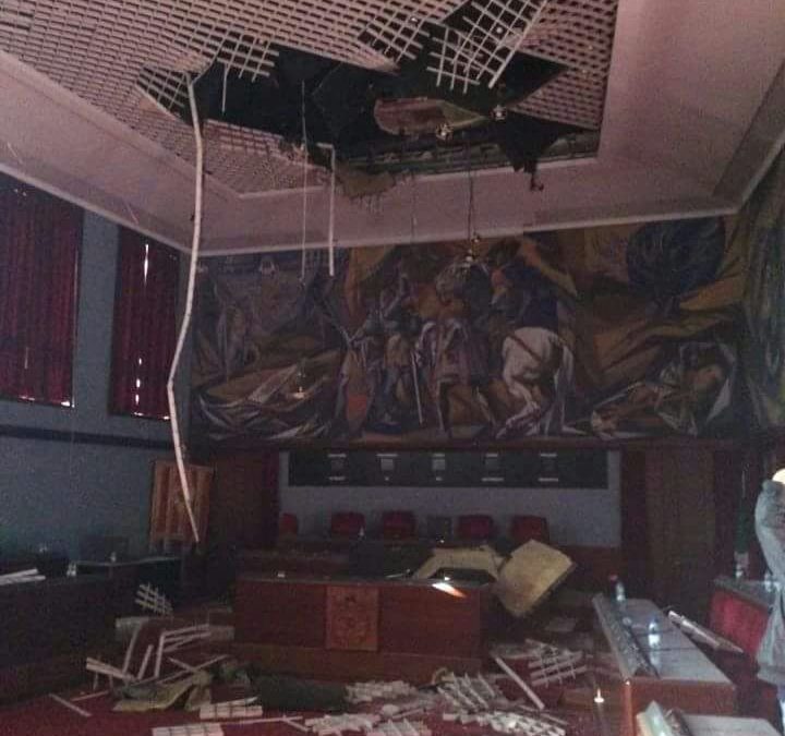 Il crollo nella sala consiliare del Comune di Catanzaro