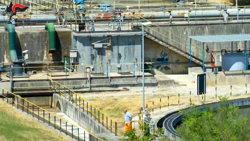 FOTO – Operazione “Cloaca maxima”, le foto degli sversamenti nel Crati di liquami non depurati