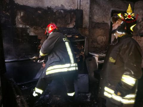 Incendio casa Chiaravalle