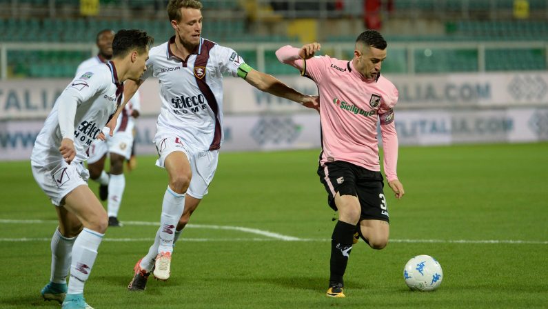 Scontri a Palermo: Daspo per 45 tifosi della Salernitana