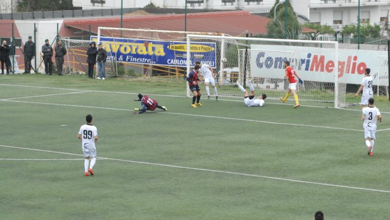 Il punto sulla Serie D. Palmese-Roccella: chi si ferma è perduto, la Vibonese all’assalto della forte Ercolanese