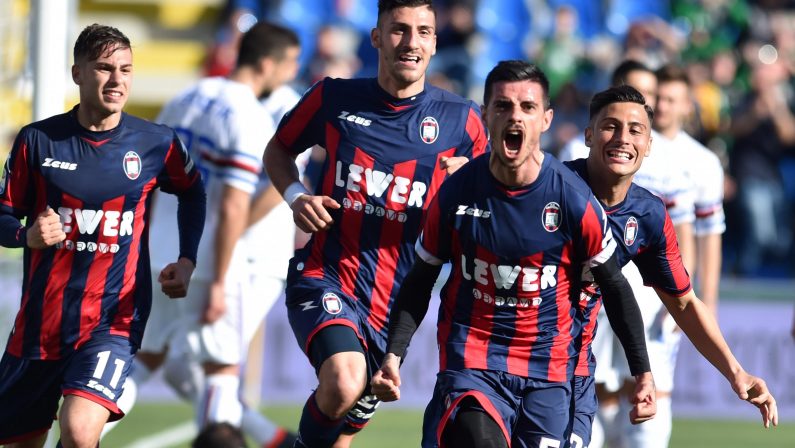 Serie A, riscatto del Crotone contro la Sampdoria  Quattro reti e una buona prova di carattere