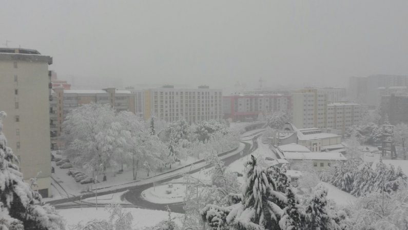 Attesa neve a Potenza, scuole del capoluogo chiuse sabato 23 febbraio