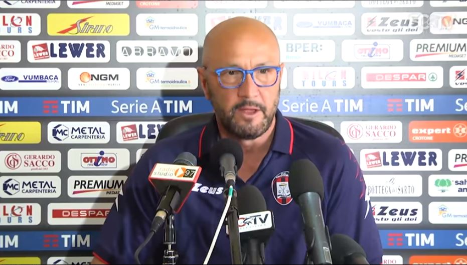 VIDEO – Verso Crotone-Juventus, la conferenza di Zenga «Il Crotone non cambierà il suo modo di giocare»