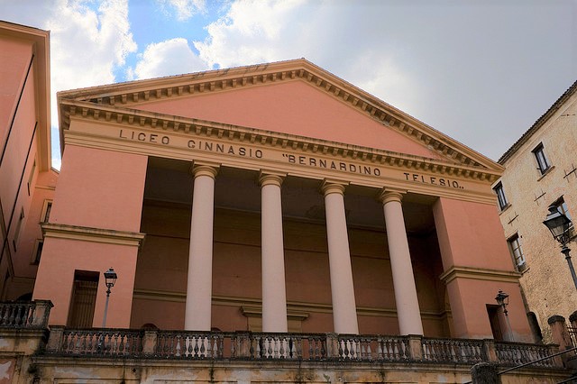 Il liceo Telesio di Cosenza