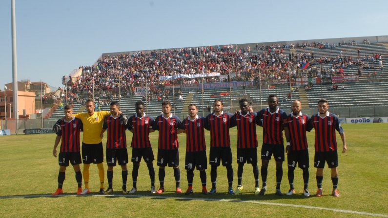 Il punto sulla Serie D. La Vibonese debutta nella Poule ScudettoLa Palmese si gioca tutto in una partita