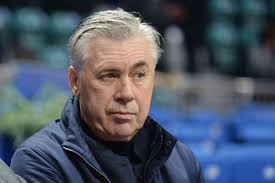 Ancelotti: un onore allenare il Napoli, qui tifo impareggiabile