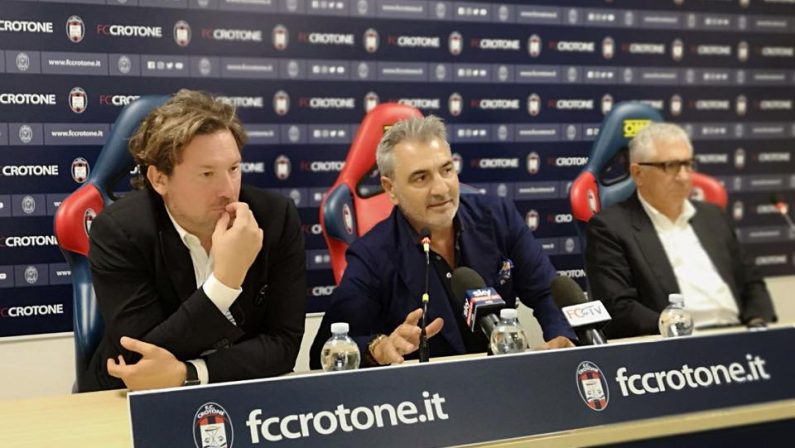 Crotone calcio, il ds Peppe Ursino lascia dopo 27 anni