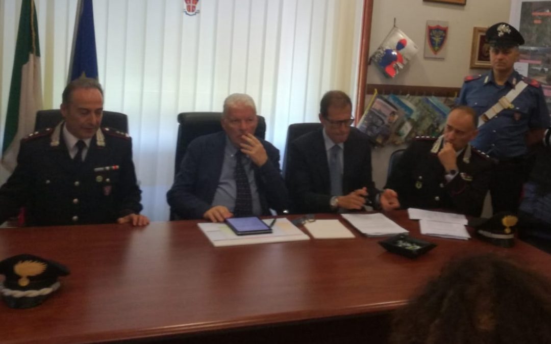 Il procuratore Facciolla il presidente della corte d'Appello Lupacchini con gli inquirenti