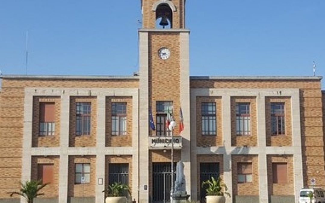Il palazzo comunale di Vibo Valentia
