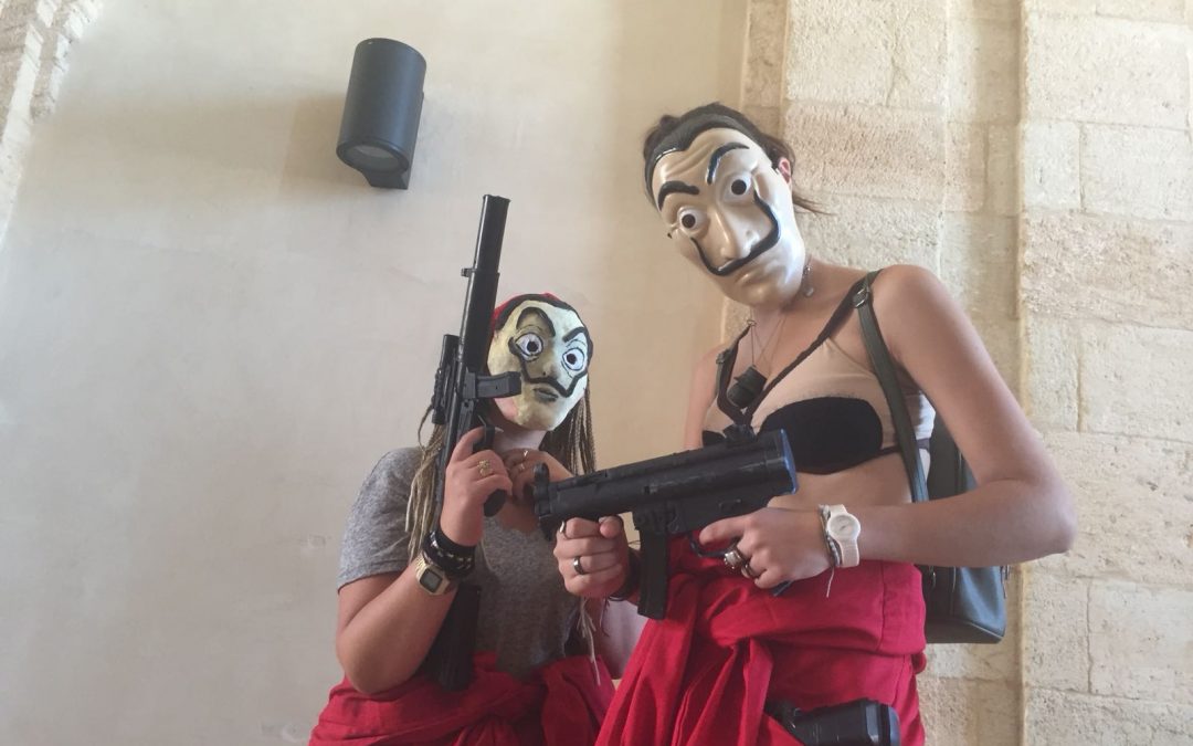 FOTO – Festival del Fumetto a Cosenza, dalla gara di cosplay alla magia dei disegnatori