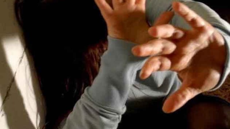 Violenza sessuale e maltrattamenti in famigliaArrestato a Palmi dalla polizia un 35enne