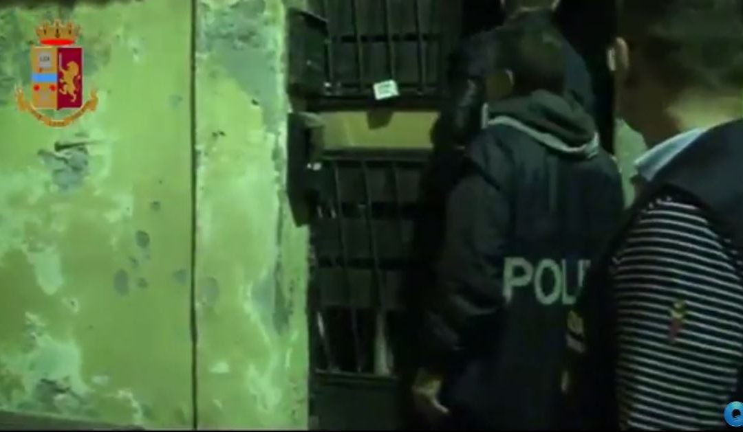 VIDEO – Operazione contro la droga a Cosenza  Le immagini dell blitz della Polizia