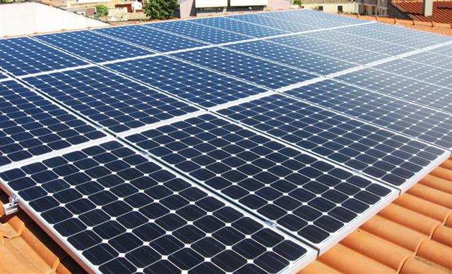 Denunce per presunte truffe per impianti fotovoltaiciIl caso a Catanzaro: proposta diventata contratto