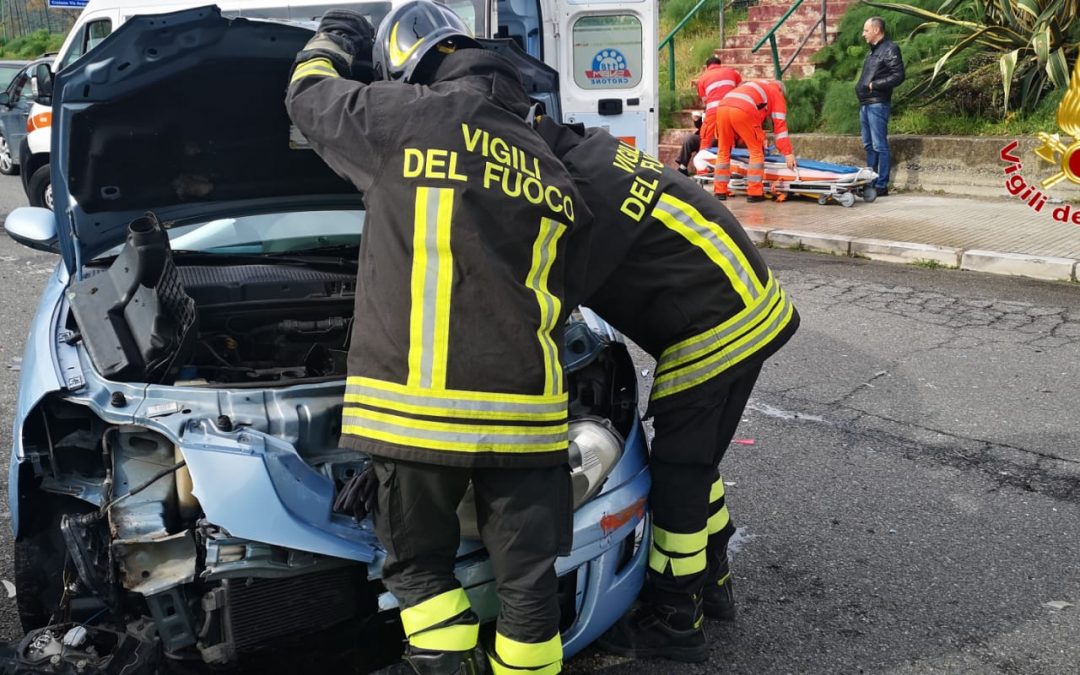Uno delle auto coinvolte nell'incidente
