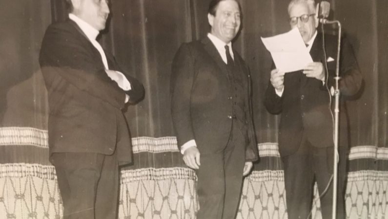 Il Teatro Rendano di Cosenza, teatro storico e di tradizioneFrugando nella storia ecco documenti e foto d'epoca