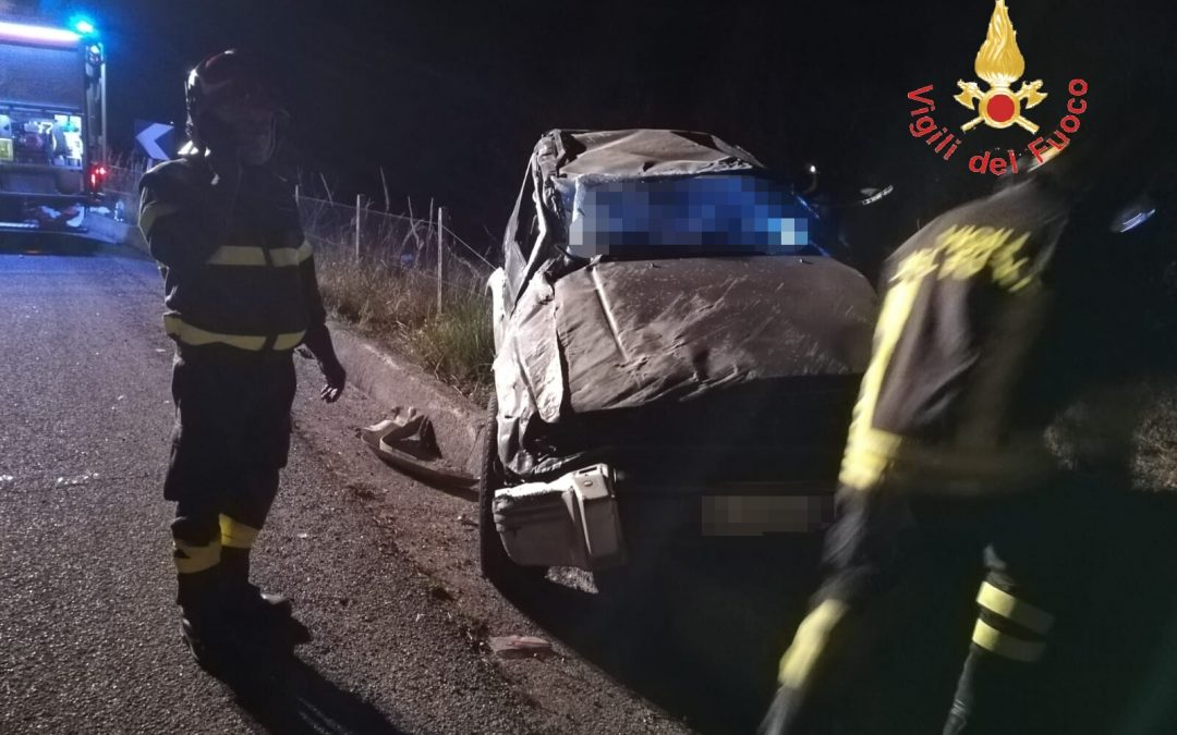 L'auto distrutta nell'incidente