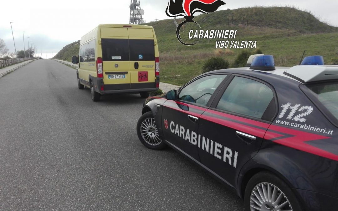 Lo scuolabus sequestrato durante la verifica dei militari