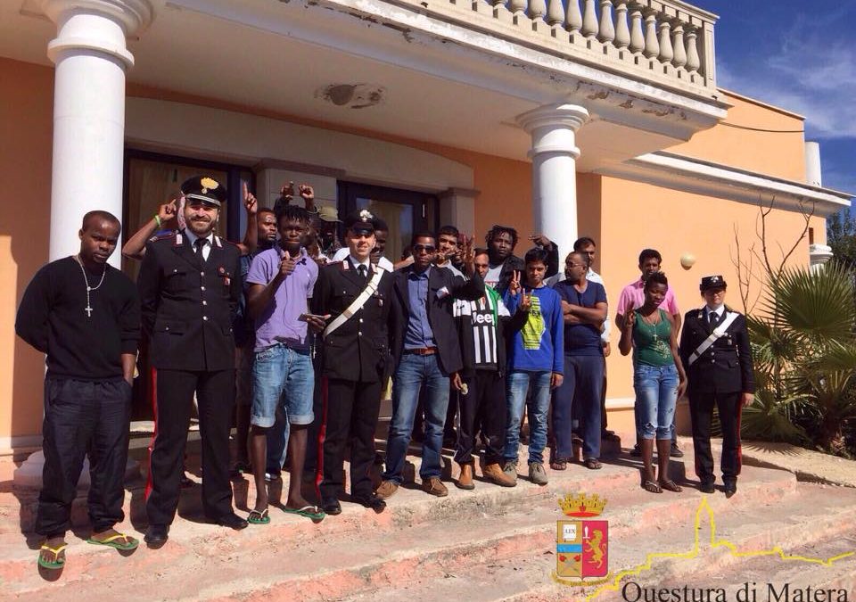 Migranti, sentenza del Tar Basilicata: il decreto Salvini non è retroattivo