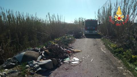 incendio rifiuti lamezia