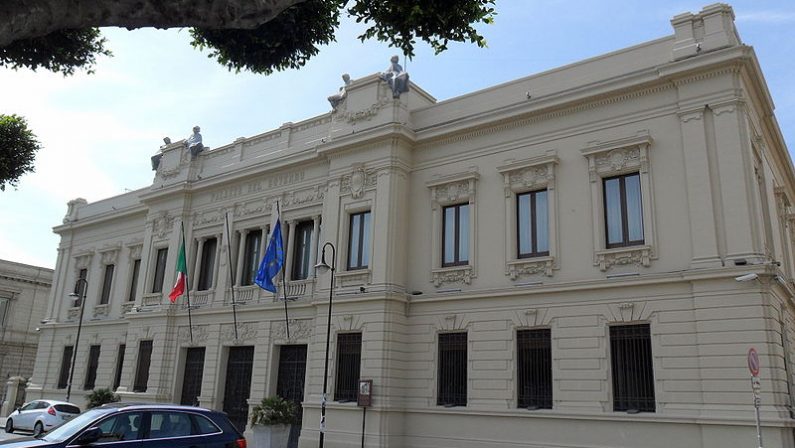 Coronavirus, vertice in Prefettura a Reggio Calabria: rischi per strutture ospedaliere