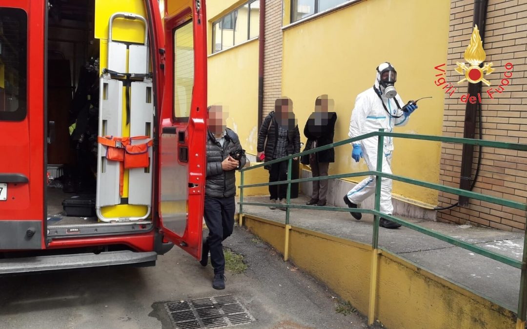 Gli accertamenti dei vigili del fuoco