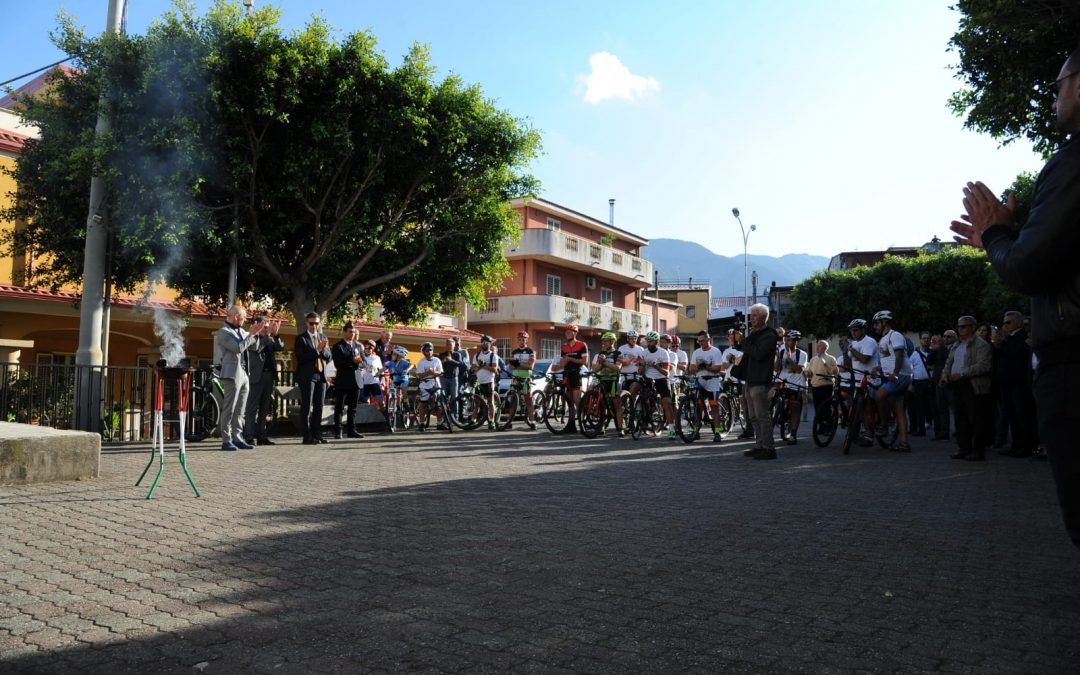 FOTO – San Luca commemora la strage di Capaci Le immagini della cerimonia e del percorso in bici