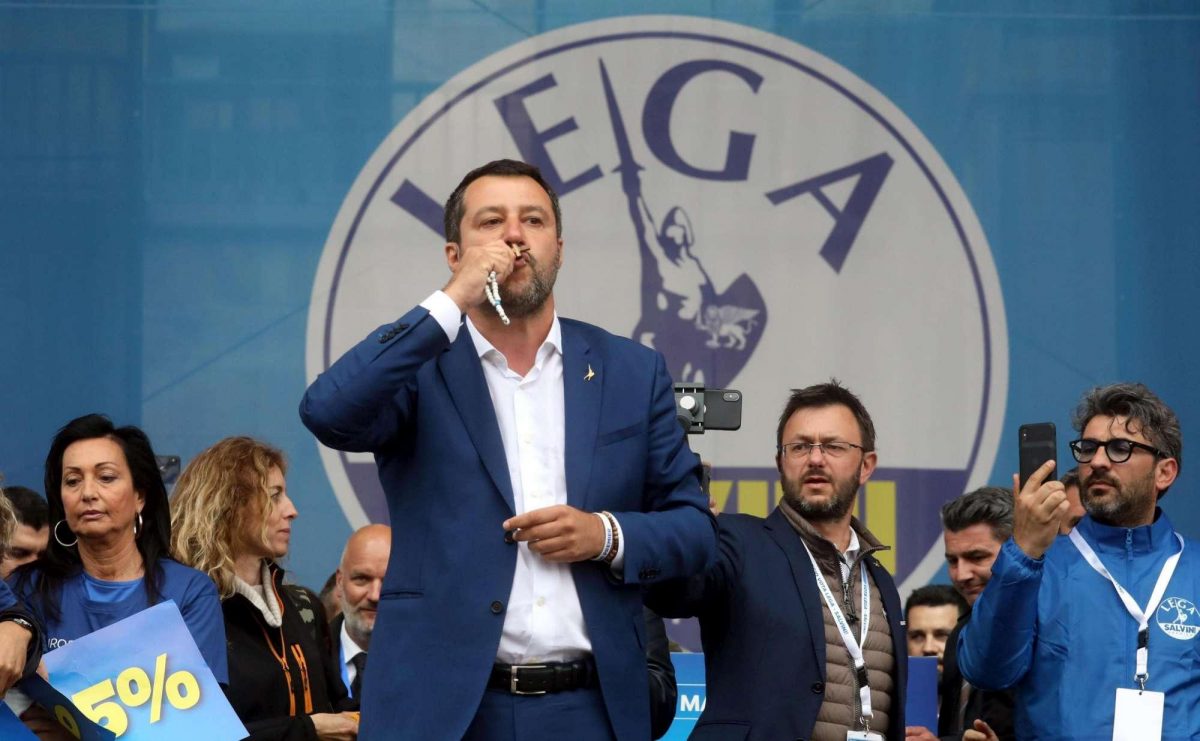 Matteo Salvini rosario.jpg
