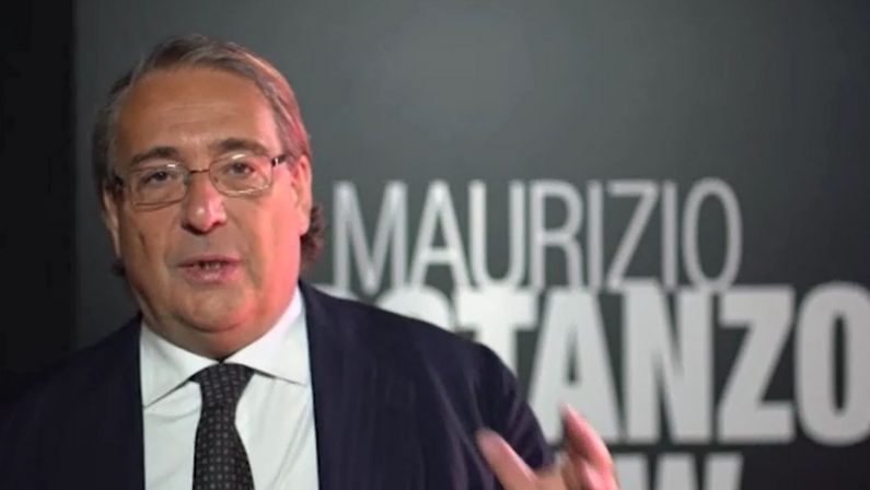 VIDEO - Il Direttore Roberto Napoletano al Maurizio Costanzo ShowLa denuncia dei luoghi comuni sul Sud de L'Altravoce dell'Italia