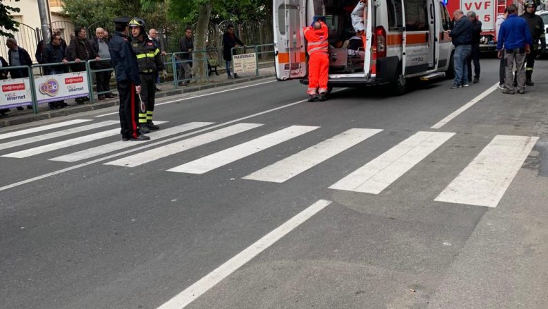 Intossicati in una lavanderia, gravi due persone  Incidente sul lavoro nel Catanzarese, chiusa la 106