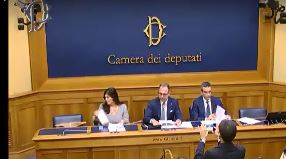 IL VIDEO - Cosenza, le accuse integrali di Forza Italia a Morra. In ballo anche magistrati e militari