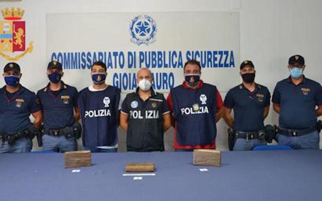 La cocaina sequestrata dalla polizia